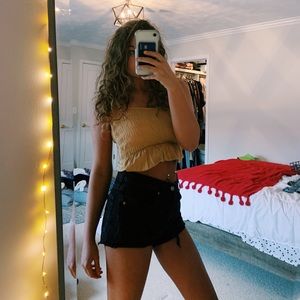 Flowy Tank